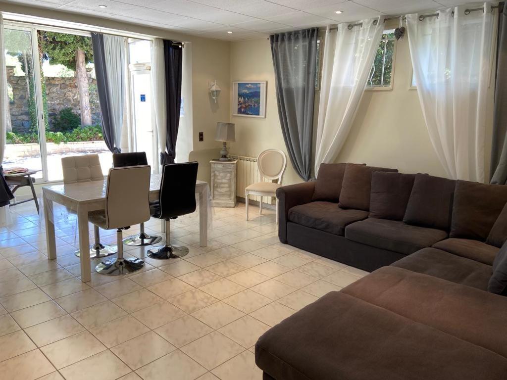 Gite Comme A La Maison Hyères Eksteriør billede